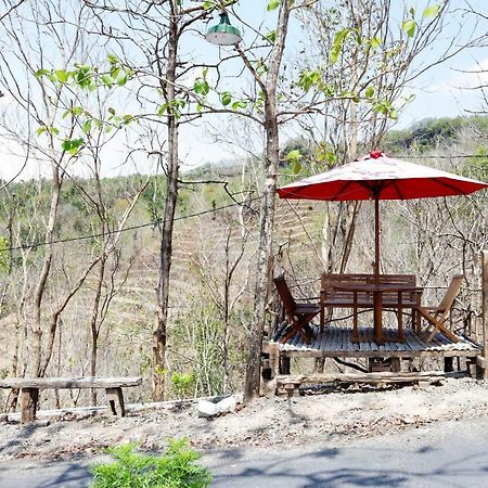 Watu Lumbung Culture Resort Kretek Exterior foto